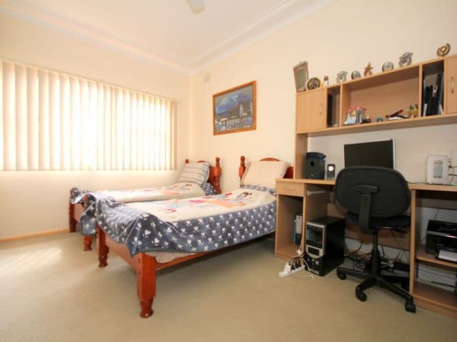 16 Warung Street, YAGOONA WEST NSW 2199, Yagoona - Thumbnail 7