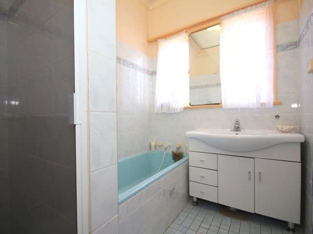 16 Warung Street, YAGOONA WEST NSW 2199, Yagoona - Thumbnail 8