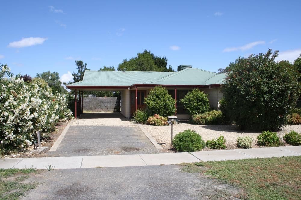 73 Townsend Street, HOWLONG NSW 2643, Howlong - Image 1