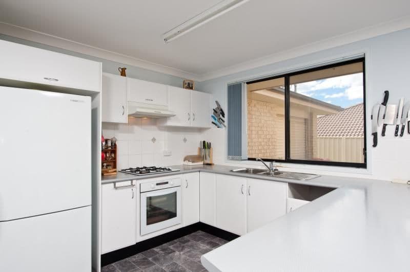 37 Sullivan Street, WORRIGEE NSW 2540, Worrigee - Thumbnail 2