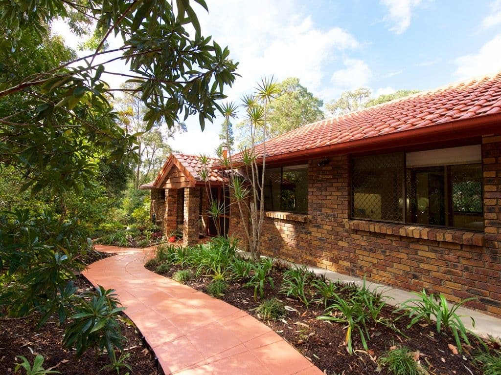 47 Trevallyan Drive, Daisy Hill QLD 4127, Daisy Hill - Thumbnail 2