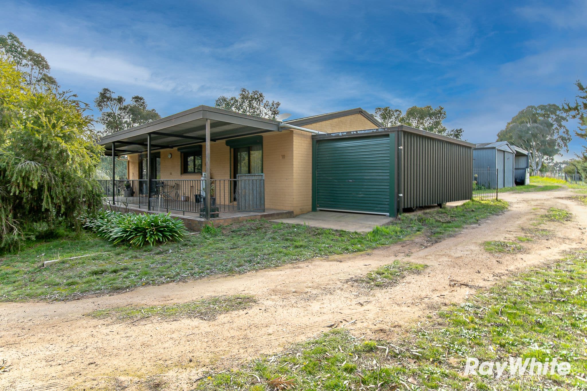 19 Mudgwick Street, Ravenswood VIC 3453, Ravenswood - Thumbnail 2