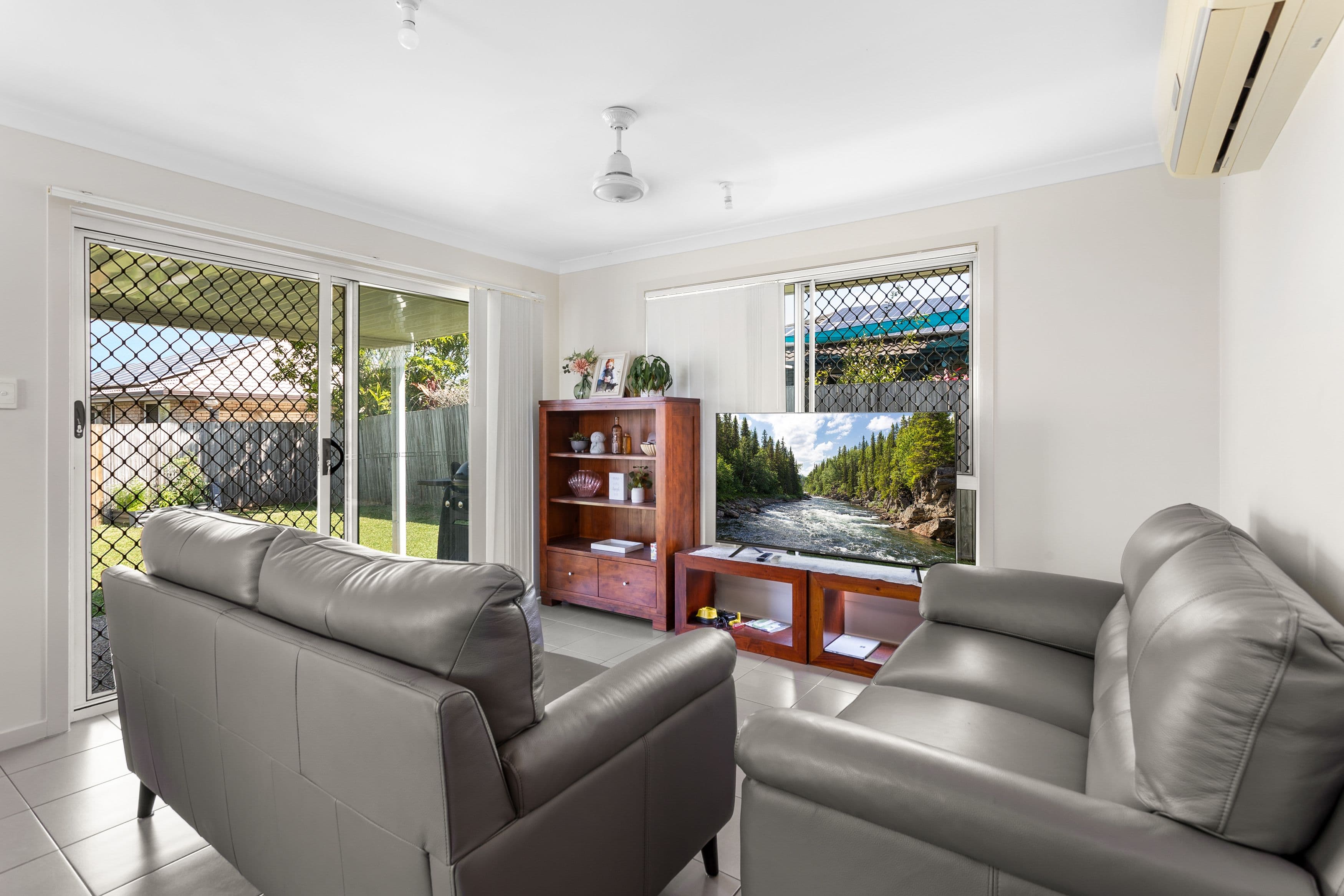 17 Tara Grove, Bellmere QLD 4510, Bellmere - Thumbnail 3