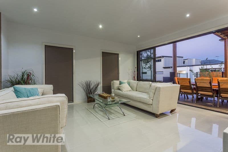 28 Raven Street, Camp Hill QLD 4152, Camp Hill - Thumbnail 4