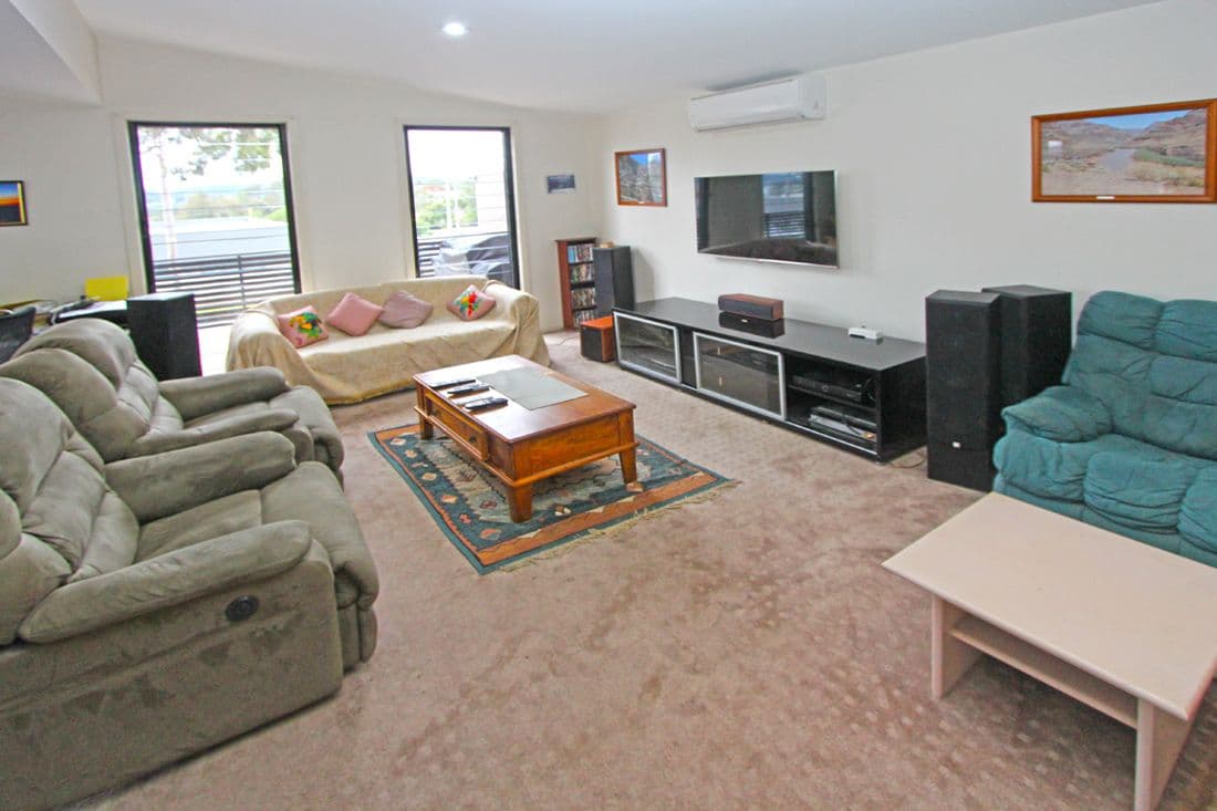 32 Orana Street, GREEN POINT NSW 2251, Green Point - Thumbnail 2