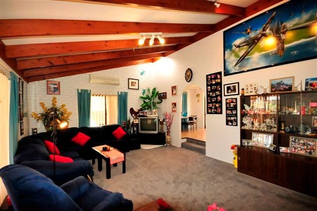28 Champagne Crescent, WILSONTON HEIGHTS QLD 4350, Wilsonton Heights - Thumbnail 3