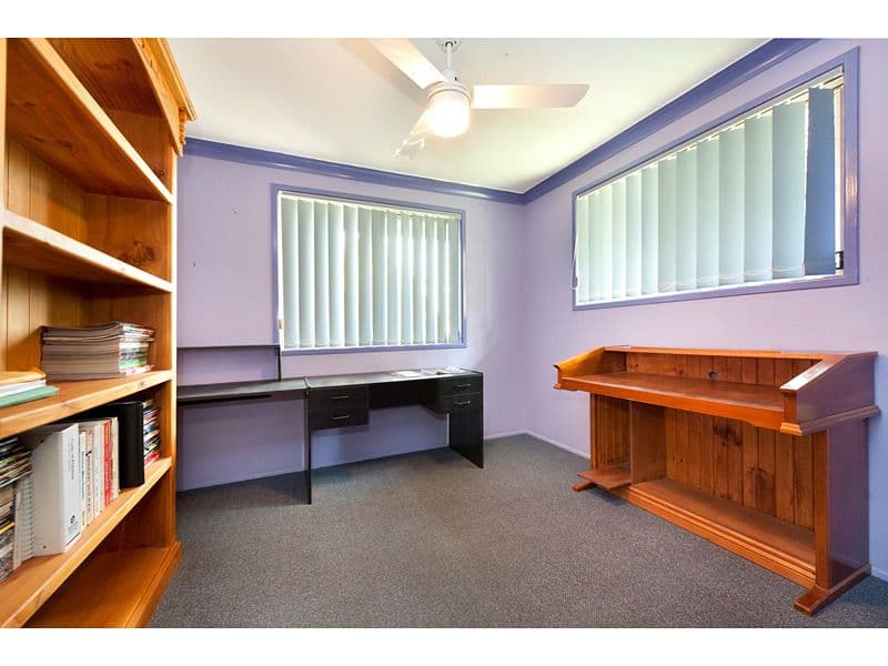 2 Charles Crescent, GRACEMERE QLD 4702, Gracemere - Thumbnail 3