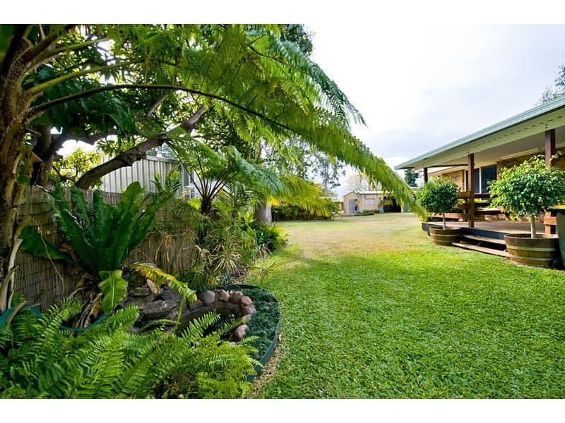 2 Charles Crescent, GRACEMERE QLD 4702, Gracemere - Thumbnail 4