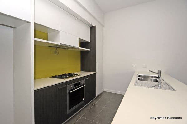 19 Varsity Walk, BUNDOORA VIC 3083, Bundoora - Thumbnail 2