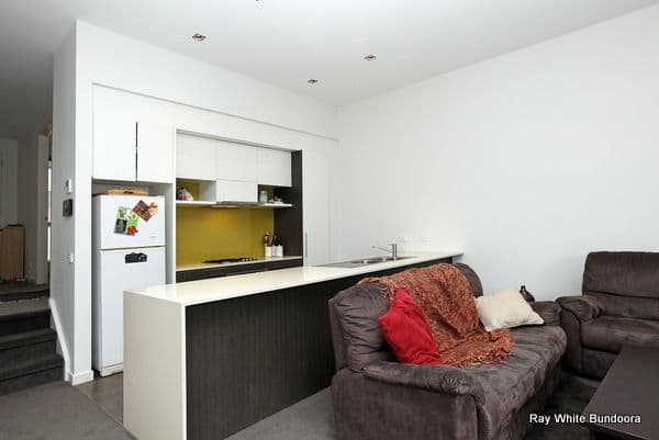 19 Varsity Walk, BUNDOORA VIC 3083, Bundoora - Thumbnail 4