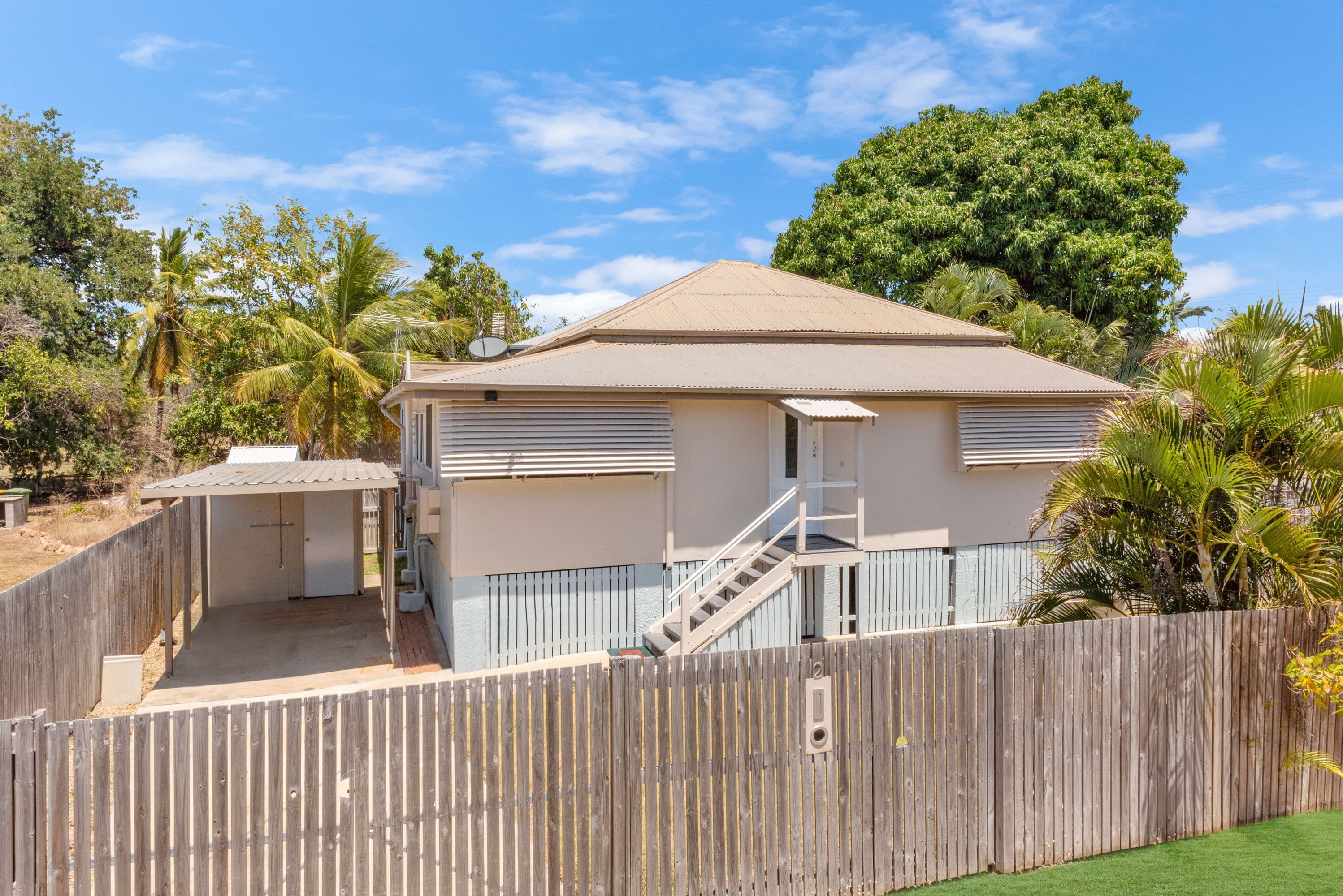 128 Kings Road, Hyde Park QLD 4812, Hyde Park - Image 1