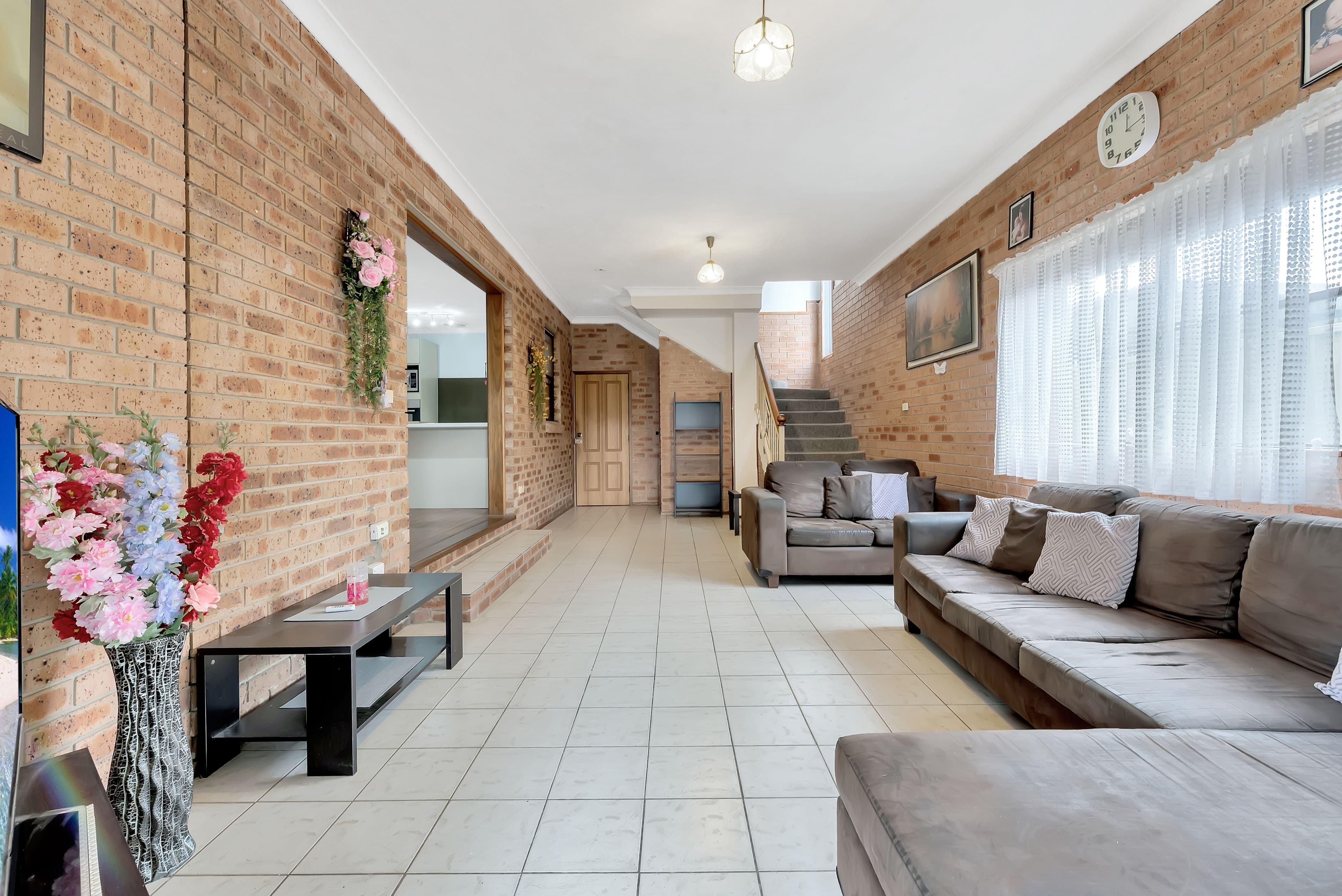 11 Kemmel Close, Bossley Park NSW 2176, Bossley Park - Thumbnail 4