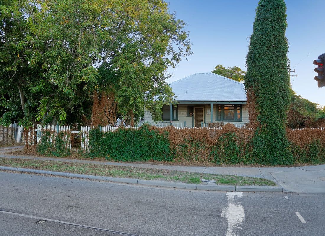81 Ivanhoe Street, BASSENDEAN WA 6054, Bassendean - Image 1