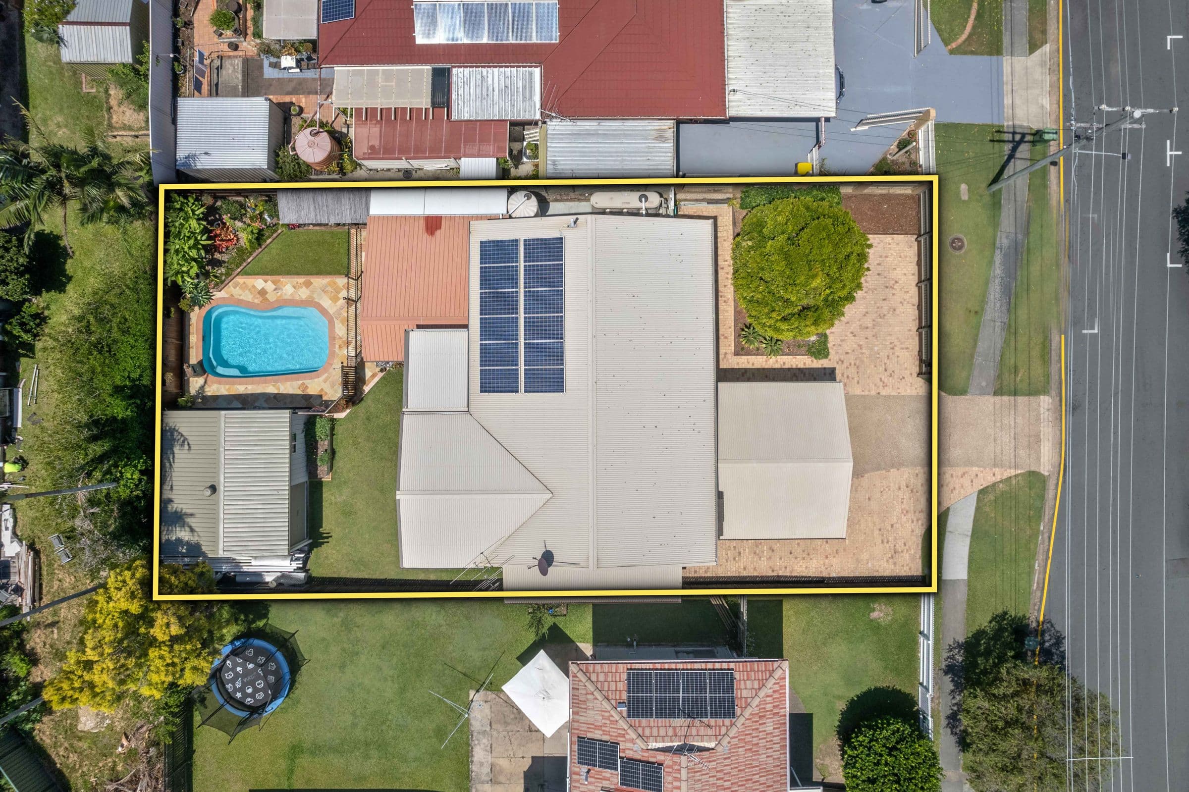28 Porter Street, Redcliffe QLD 4020, Redcliffe - Thumbnail 2
