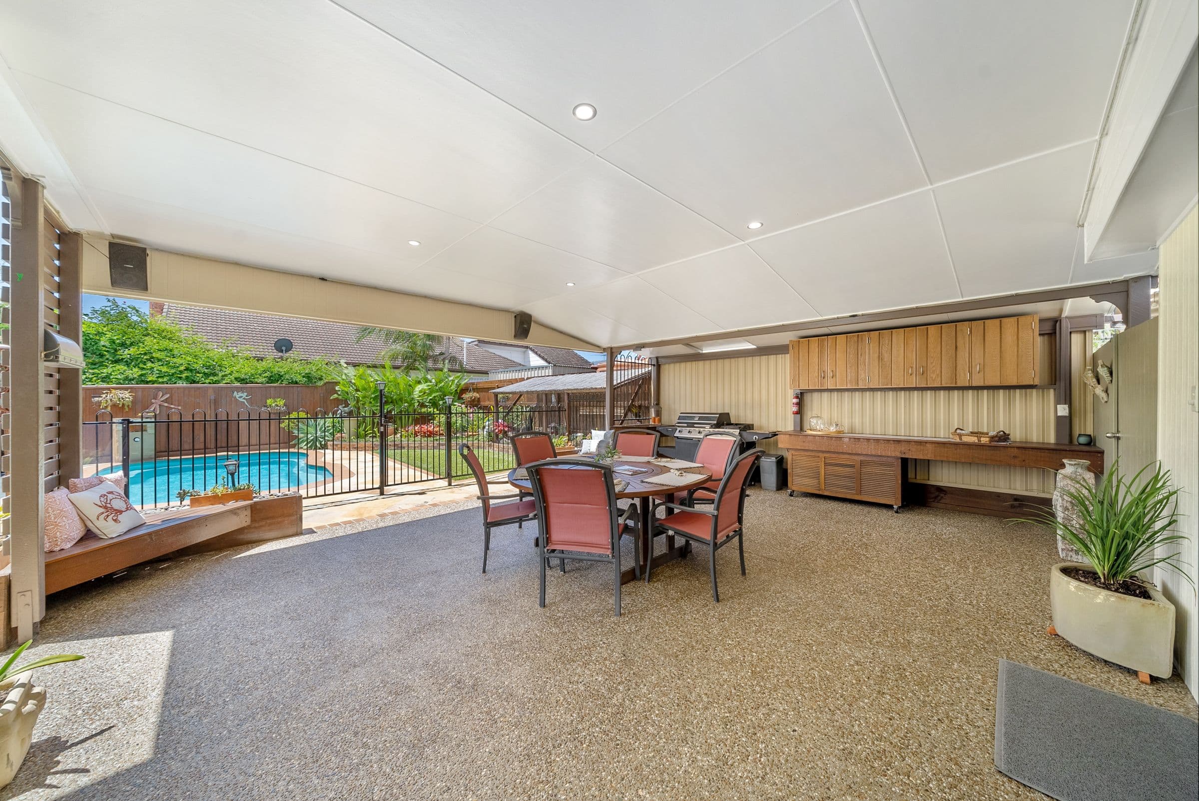 28 Porter Street, Redcliffe QLD 4020, Redcliffe - Thumbnail 3