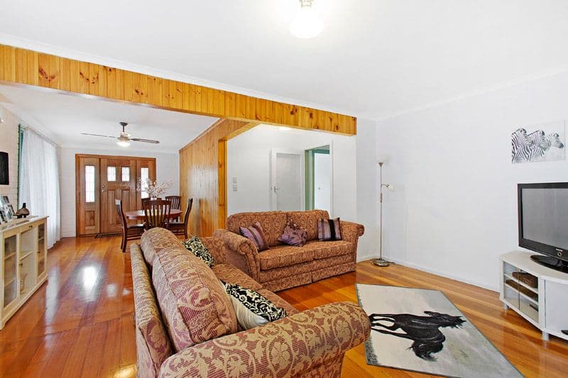33 Farm Road, CHELTENHAM VIC 3192, Cheltenham - Thumbnail 2