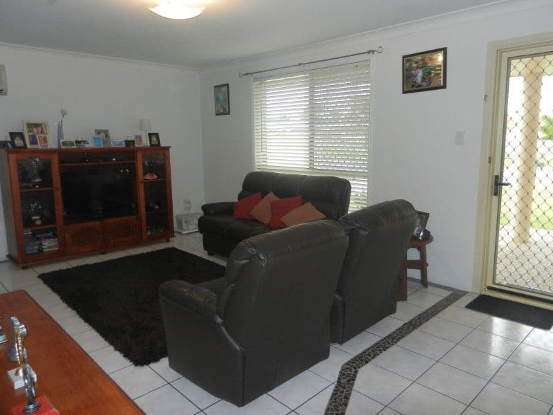 29 Caledonian Drive, BEACONSFIELD QLD 4740, Beaconsfield - Thumbnail 2