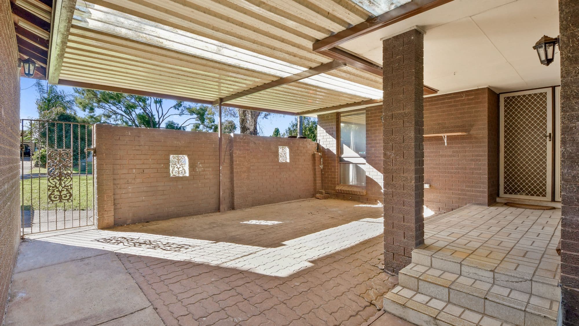 23 Owen Stanley Road, Glenfield NSW 2167, Glenfield - Thumbnail 3