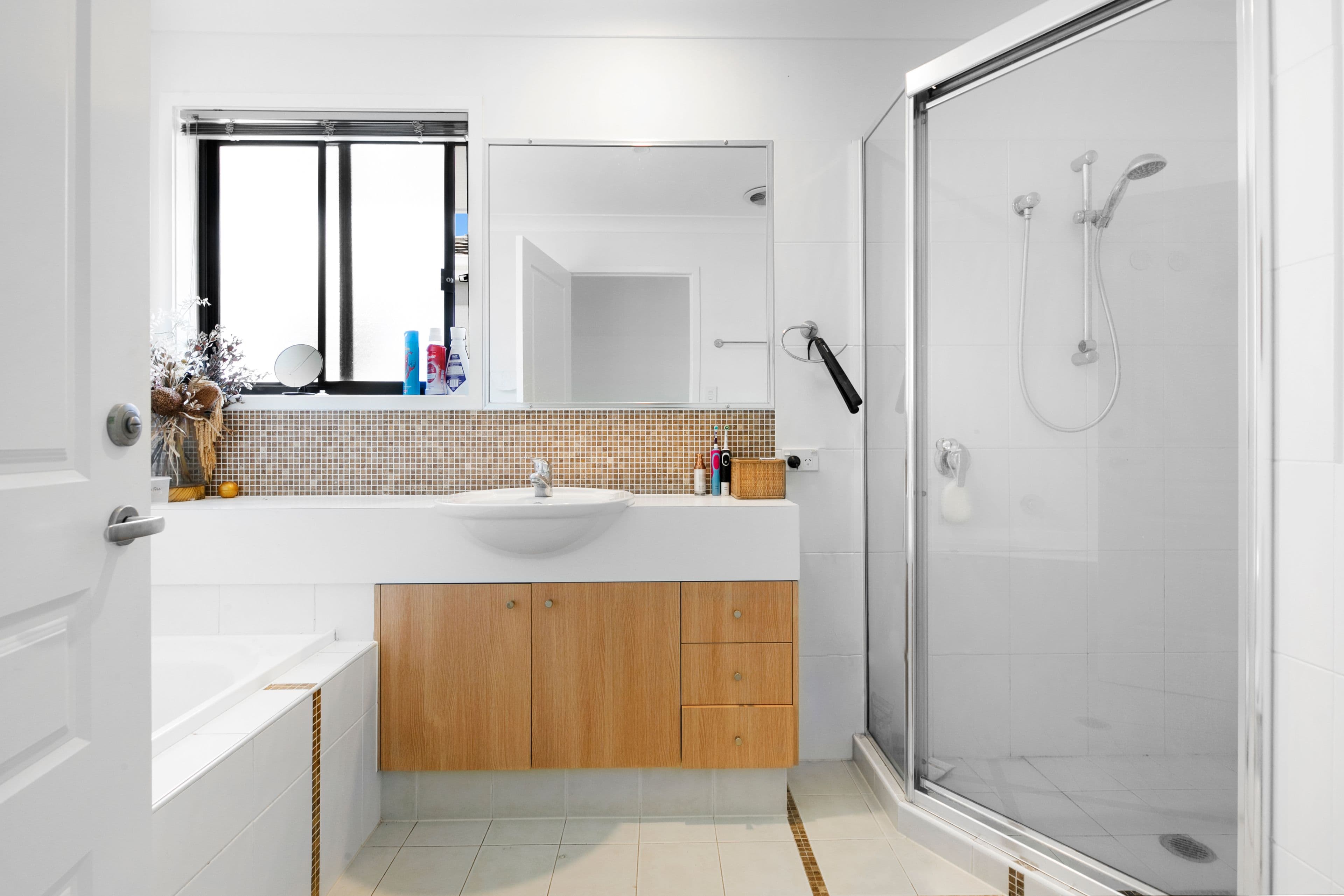 4 Royal Links Drive, Robina QLD 4226, Robina - Thumbnail 7