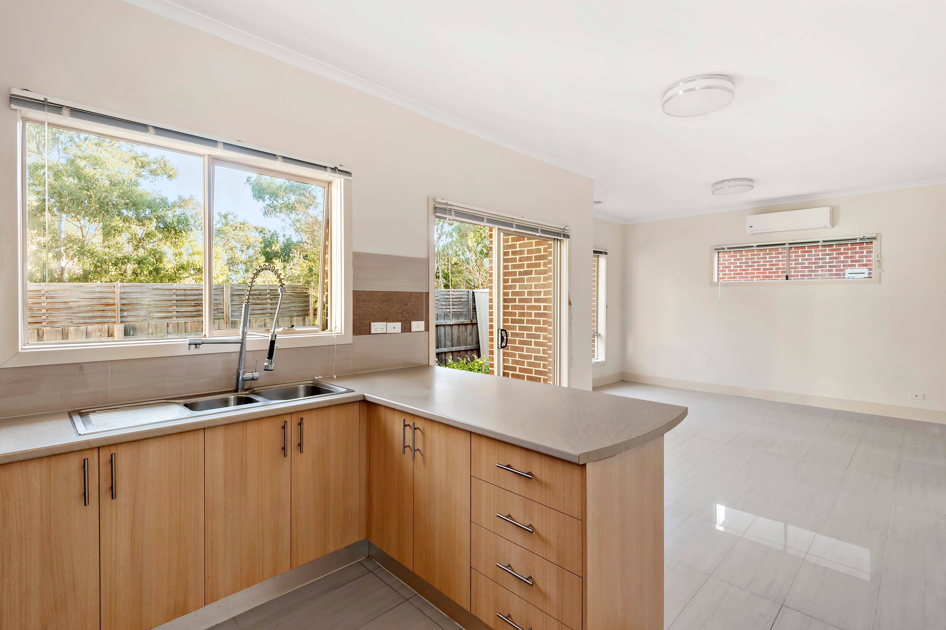 16 Alsace Street, Dandenong VIC 3175, Dandenong - Thumbnail 3