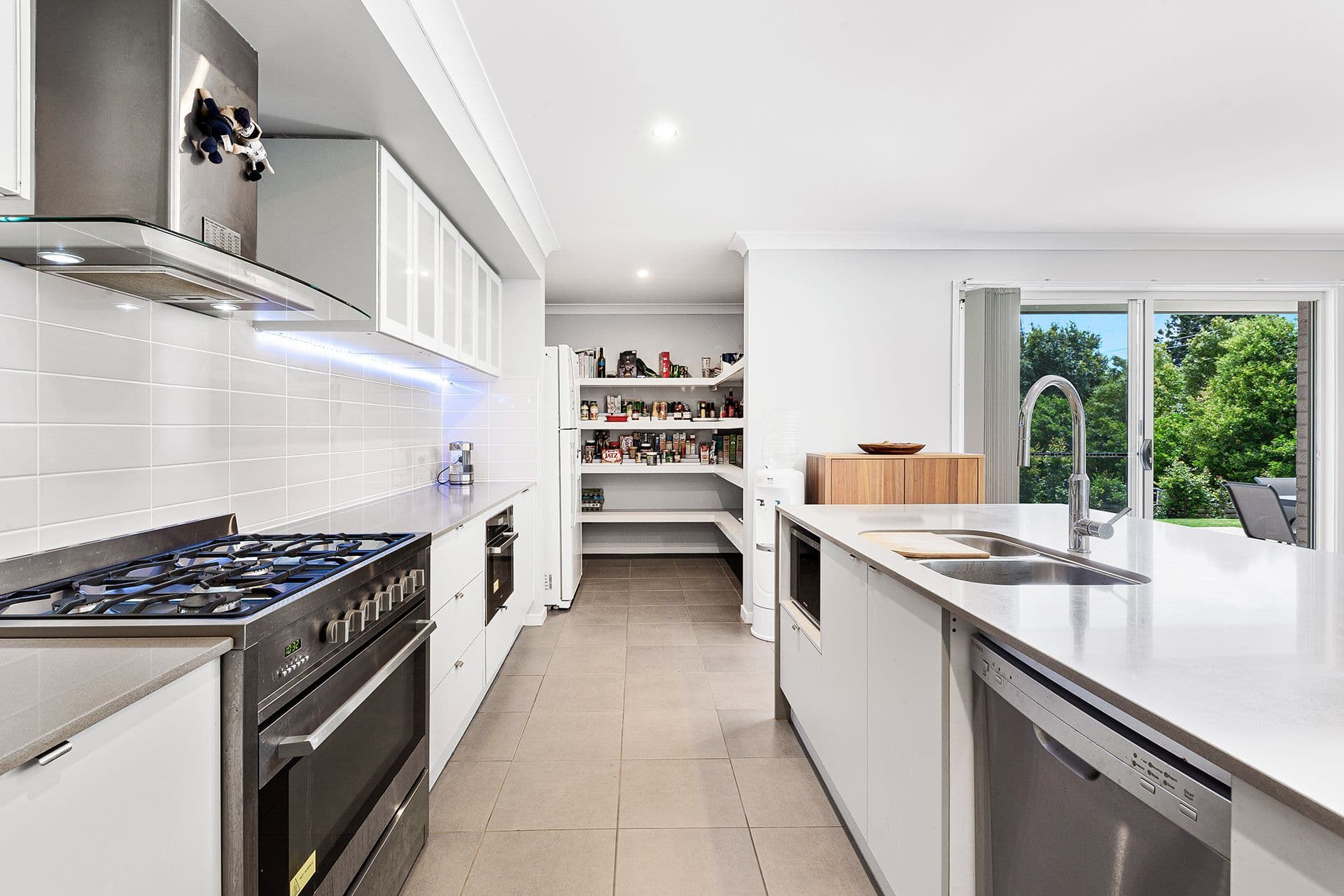 219 Long Road, Tamborine Mountain QLD 4272, Tamborine Mountain - Thumbnail 2