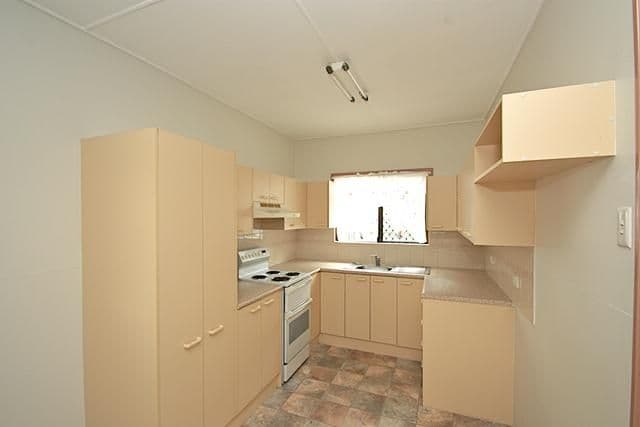 2 Leslie Street, EAST IPSWICH QLD 4305, East Ipswich - Thumbnail 4