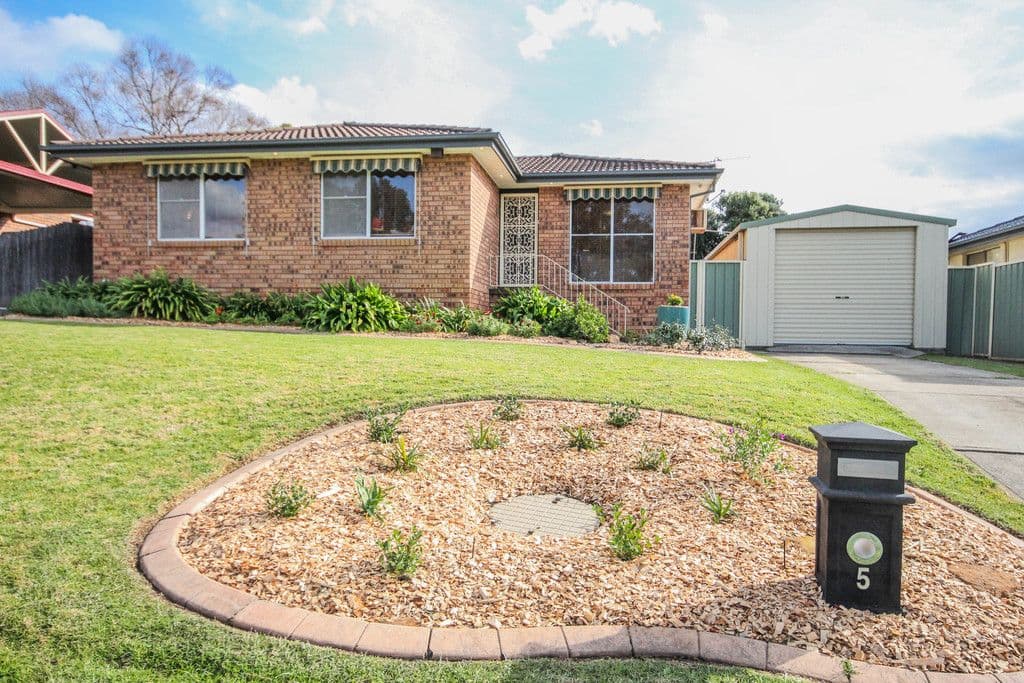 5 Northsteyne Road, Woodbine NSW 2560, Woodbine - Image 1
