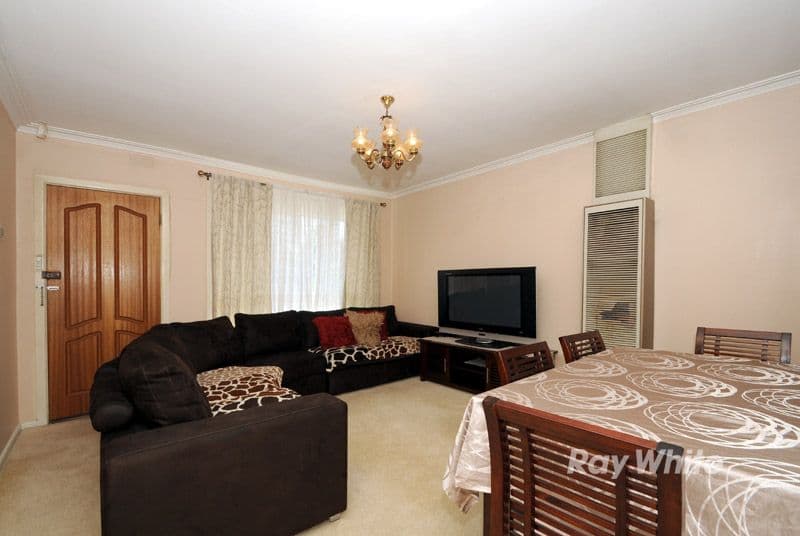 8 Namur Street, NOBLE PARK VIC 3174, Noble Park - Image 1
