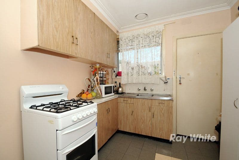 8 Namur Street, NOBLE PARK VIC 3174, Noble Park - Thumbnail 2