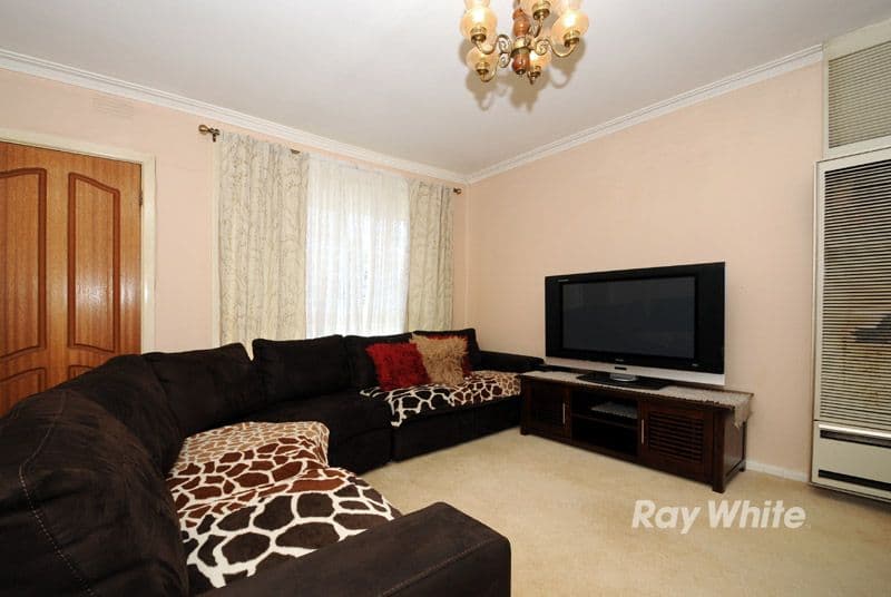 8 Namur Street, NOBLE PARK VIC 3174, Noble Park - Thumbnail 5