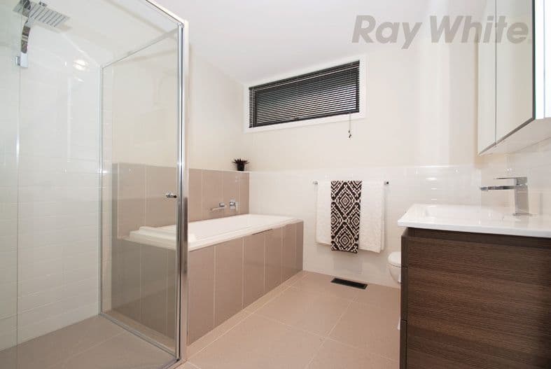 81 HIGHVIEW Drive, Mooroolbark VIC 3138, Mooroolbark - Thumbnail 7