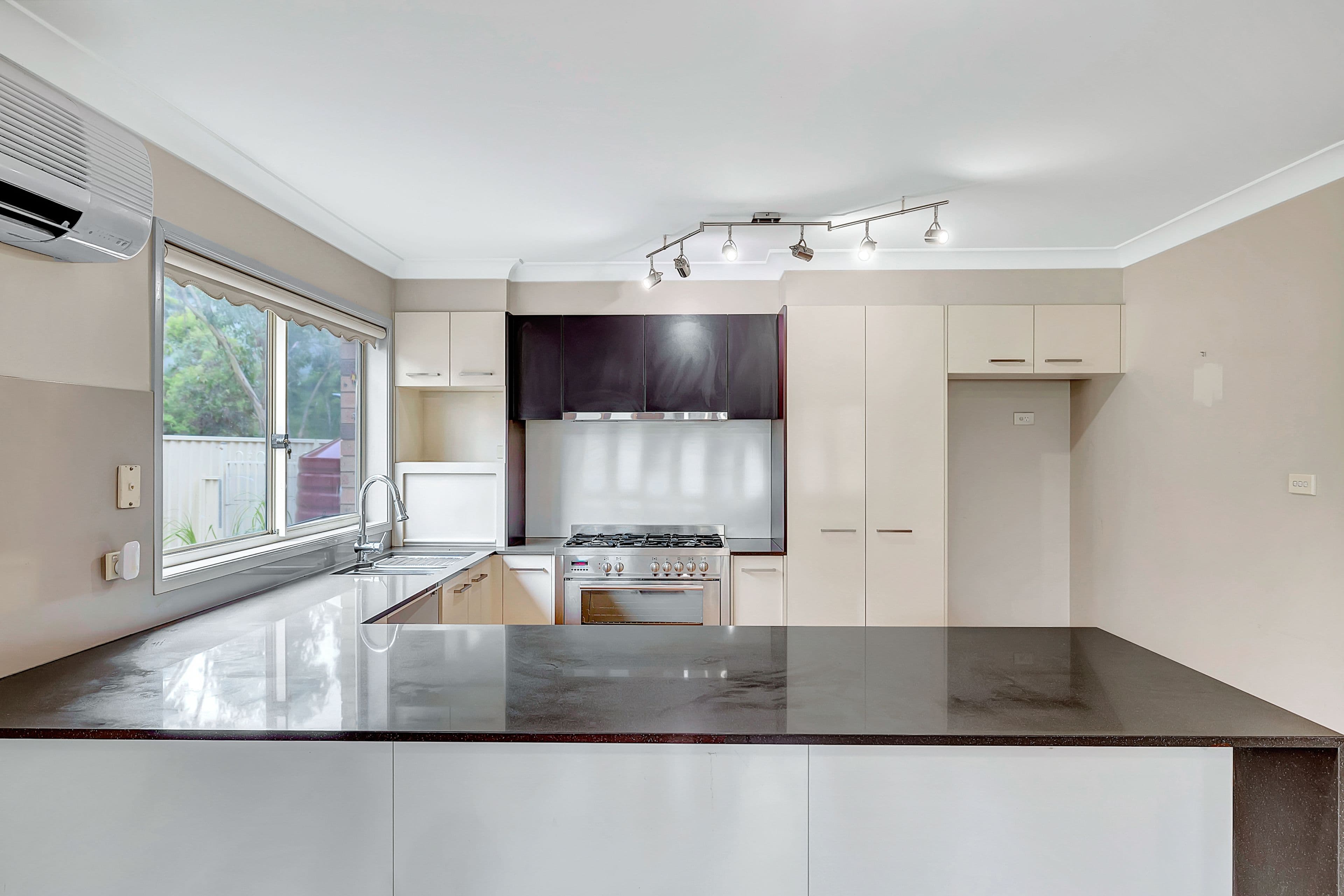 47 Skipton Lane, Prestons NSW 2170, Prestons - Thumbnail 4