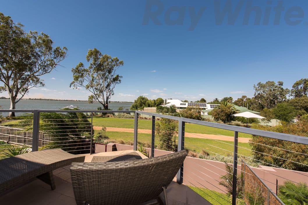 122 - 124 Melbourne Street, Mulwala NSW 2647, Mulwala - Thumbnail 2