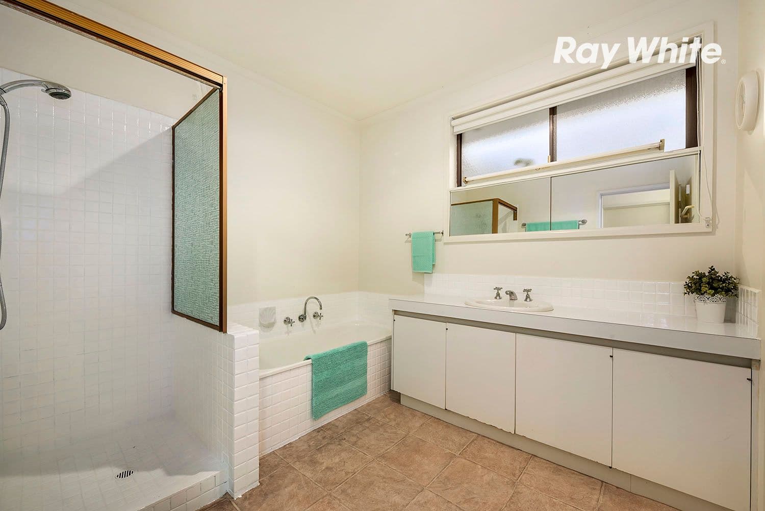30 Everest Drive, Cheltenham VIC 3192, Cheltenham - Thumbnail 7