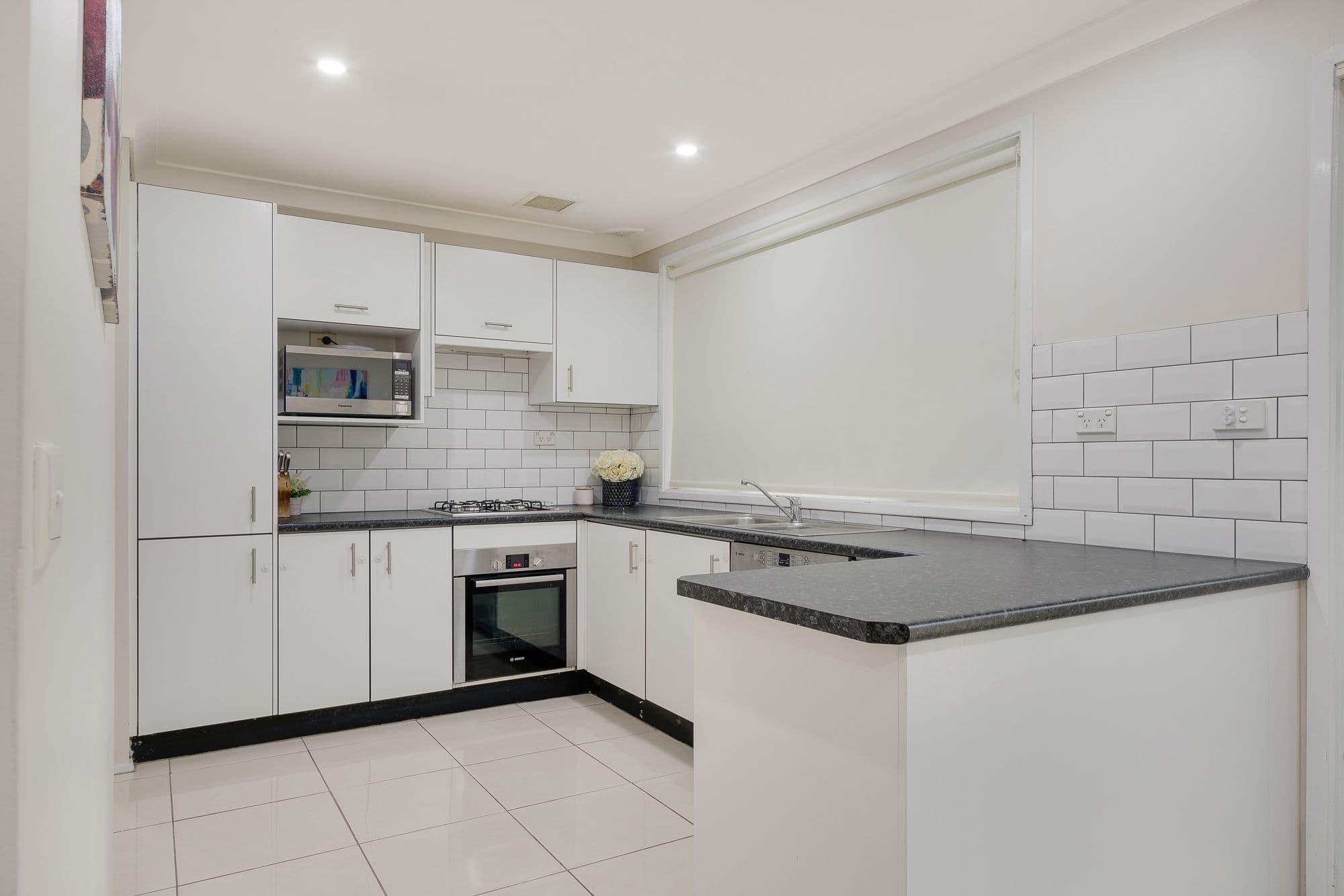 8 Stutz Place, Ingleburn - Thumbnail 2