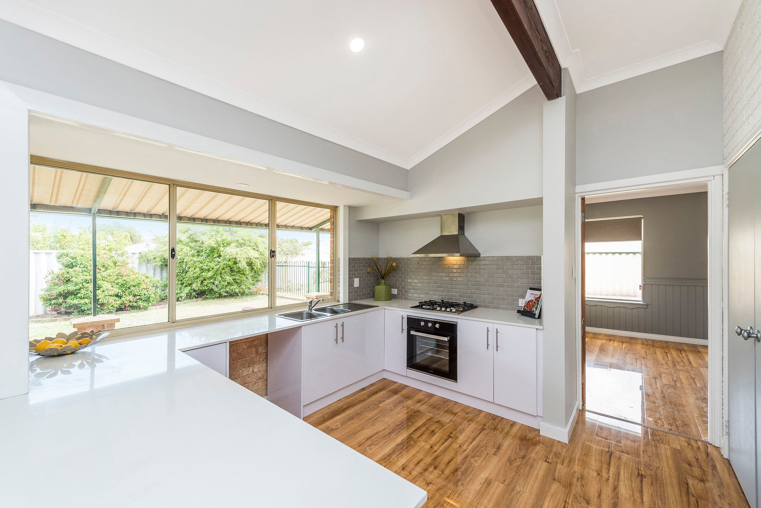 14 Rothesay Court, Cooloongup WA 6168, Cooloongup - Thumbnail 8