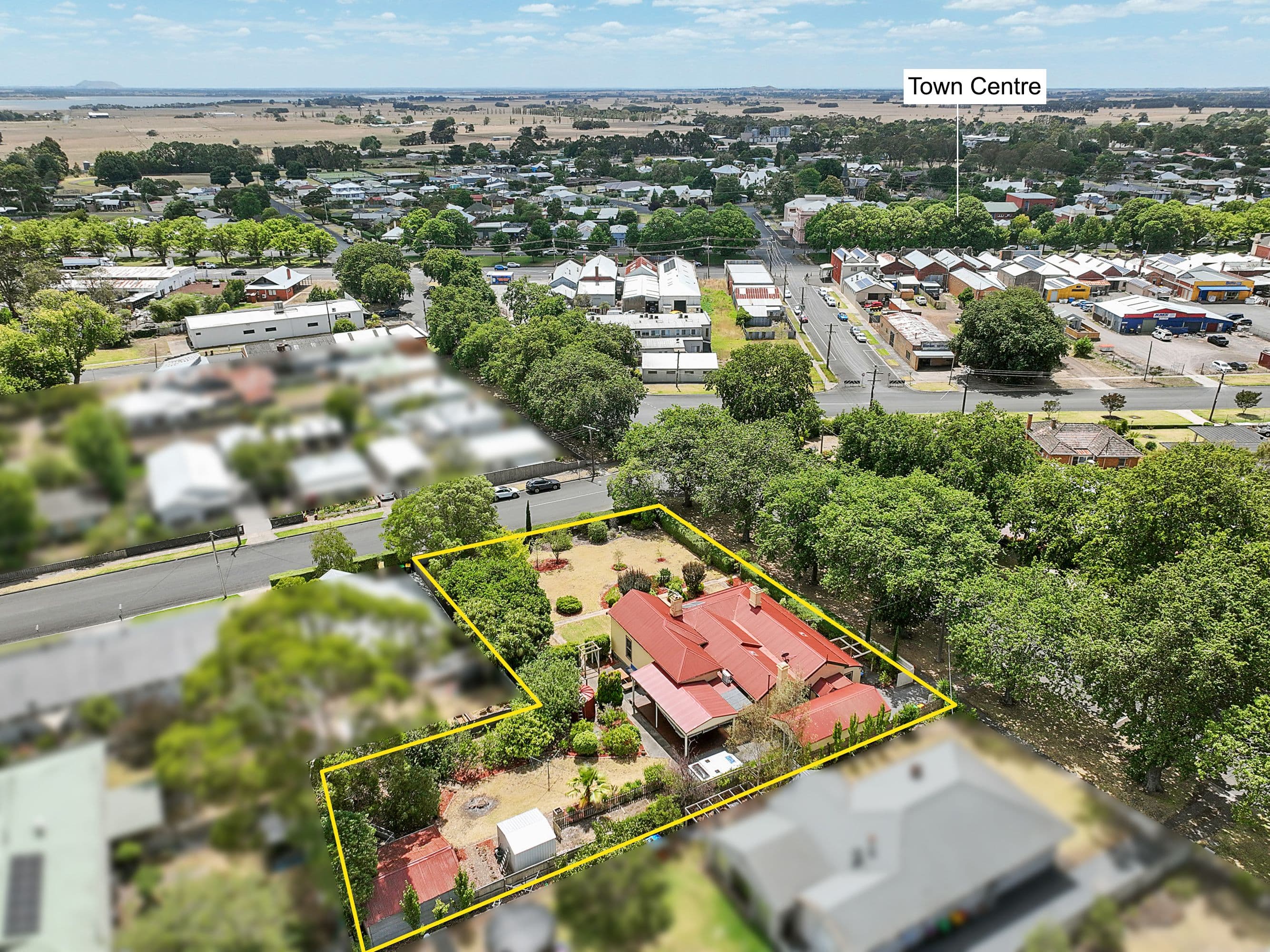 16 Brooke Street, Camperdown VIC 3260, Camperdown - Thumbnail 3