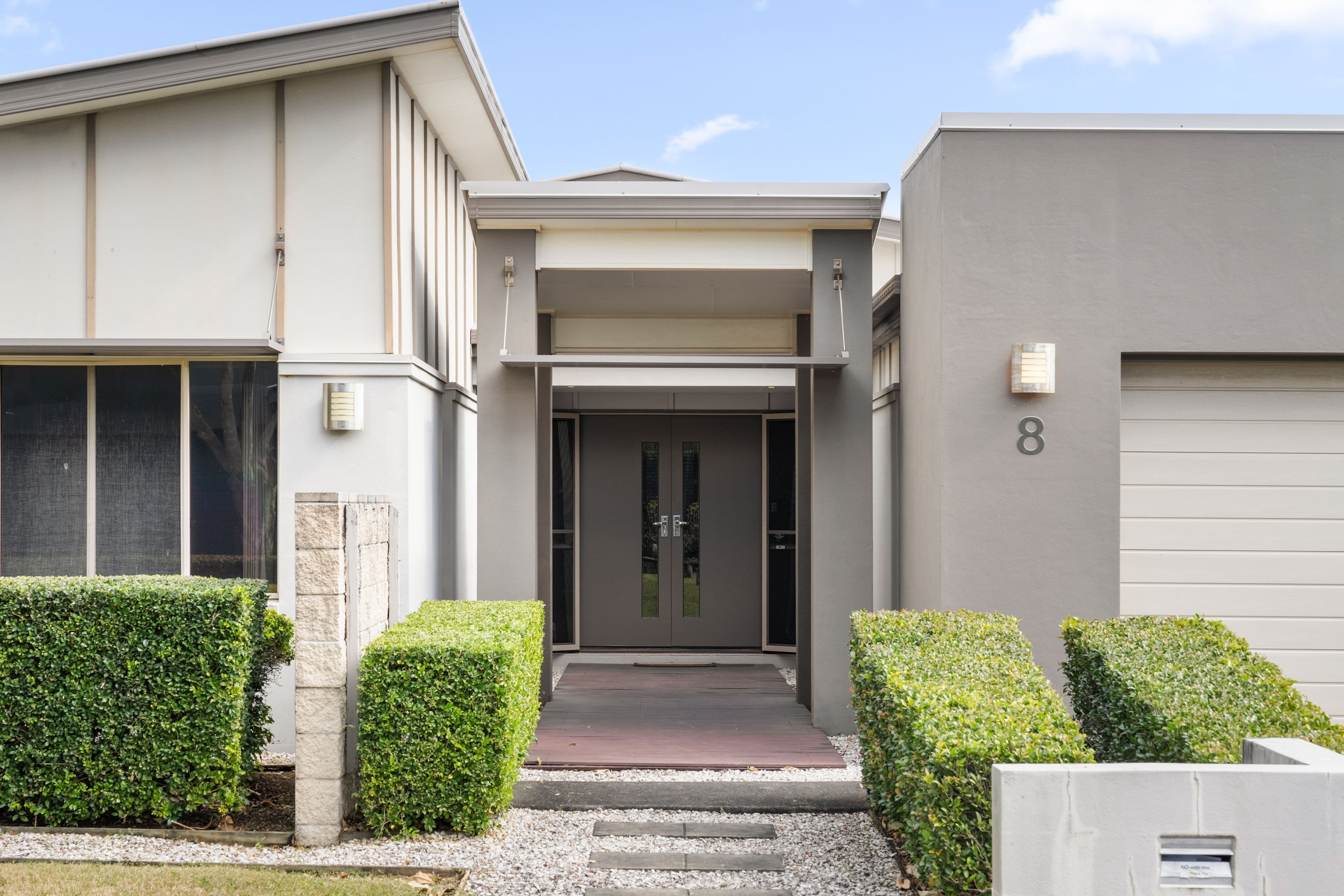 8 Cascade Court, Murrumba Downs QLD 4503, Murrumba Downs - Thumbnail 2