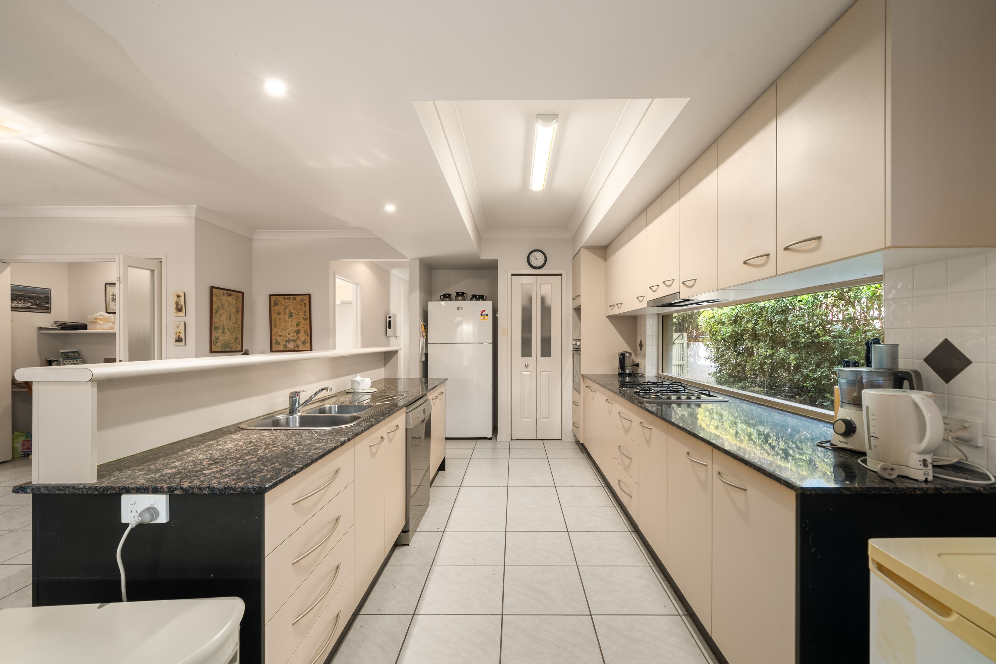 8 Cascade Court, Murrumba Downs QLD 4503, Murrumba Downs - Thumbnail 7