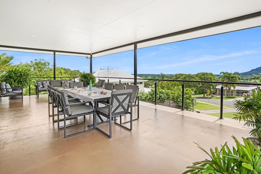 85 Daphne Drive, Redlynch, QLD, 4870, Redlynch - Thumbnail 4