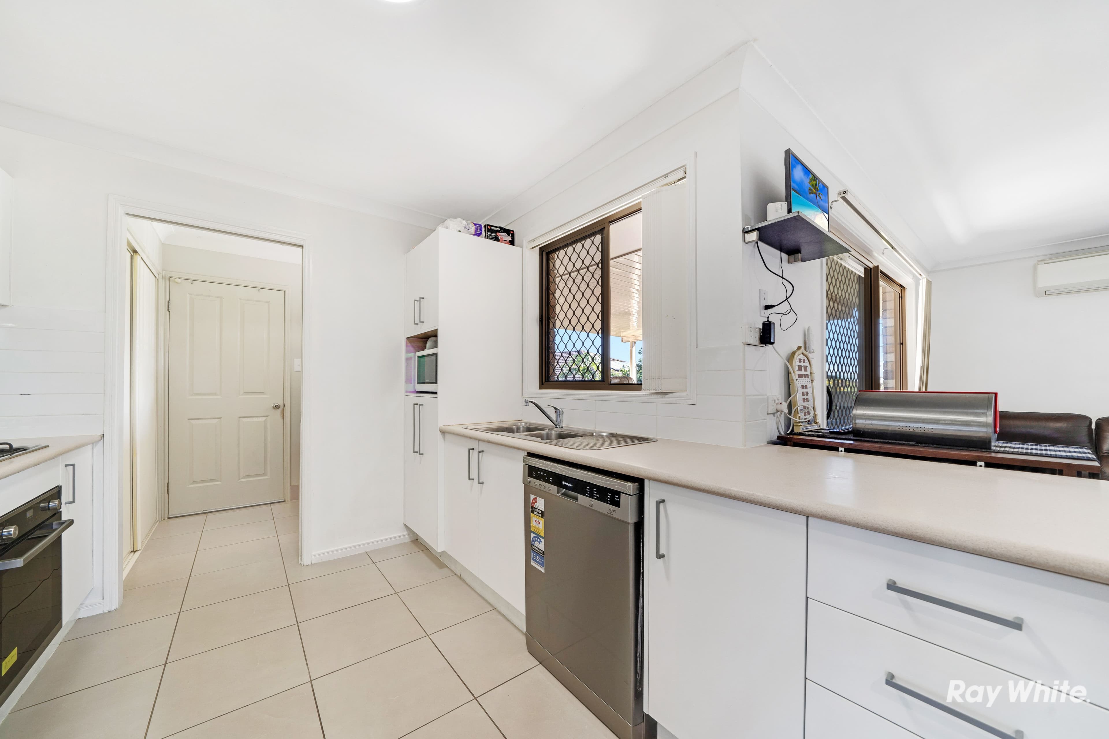 45 Stewart Street, Marsden QLD 4132, Marsden - Thumbnail 3