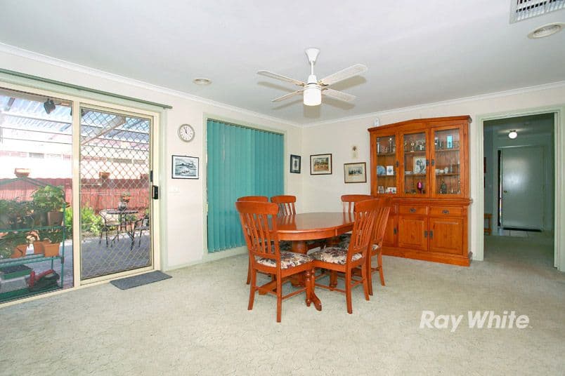 3 Rimes Close, CRANBOURNE WEST VIC 3977, Cranbourne West - Thumbnail 4