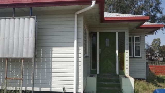 4  Arthur Street, ROMA QLD 4455, Roma - Image 1