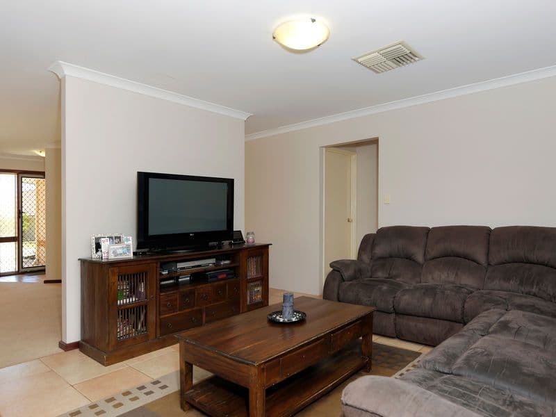 53 Huxtable Terrace, BALDIVIS WA 6171, Baldivis - Thumbnail 8