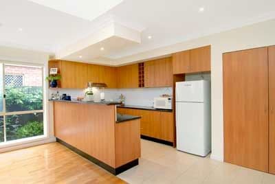 21 Alexandra Street, RESERVOIR VIC 3073, Reservoir - Thumbnail 2