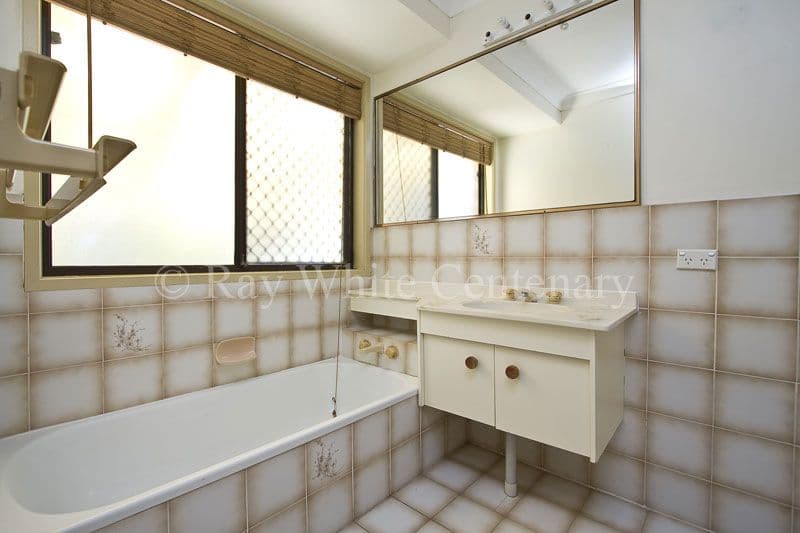 RIVERHILLS QLD 4074, Riverhills - Thumbnail 7