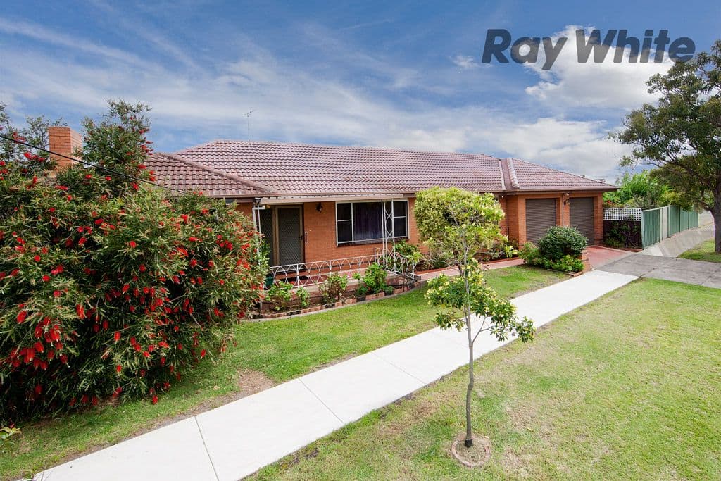 128  Alma Avenue, LAVERTON VIC 3028, Laverton - Image 1