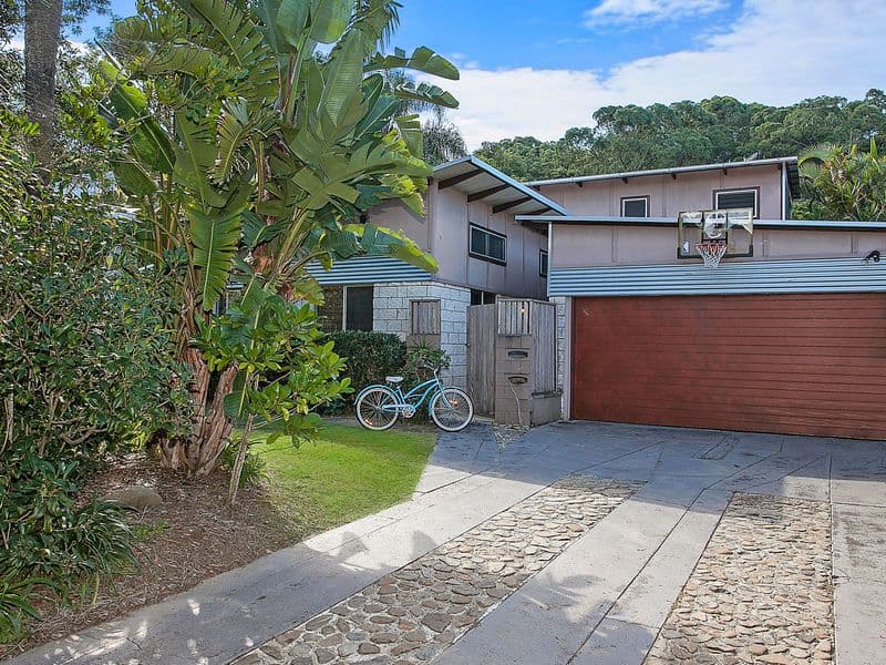 25 Tawarri Crescent, Burleigh Heads QLD 4220, Burleigh Heads - Image 1