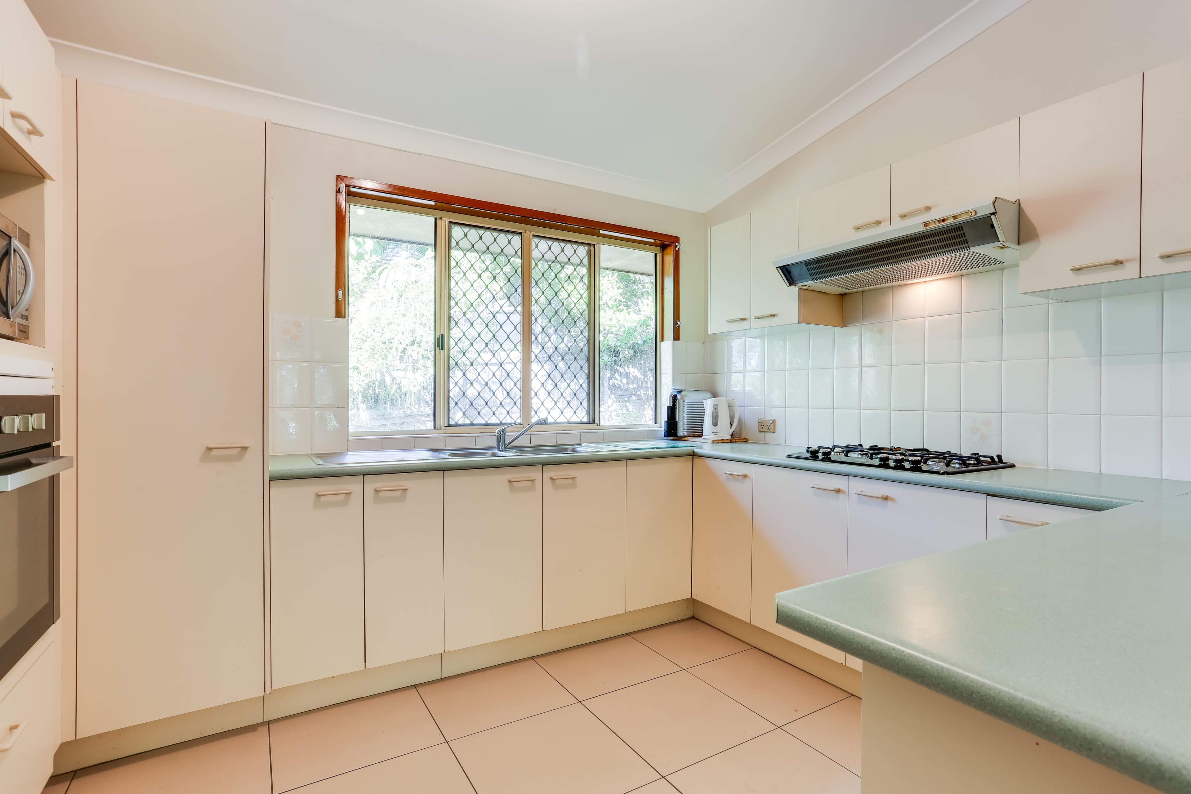 24 Pearl Crct, Springfield QLD 4300, Springfield - Thumbnail 2