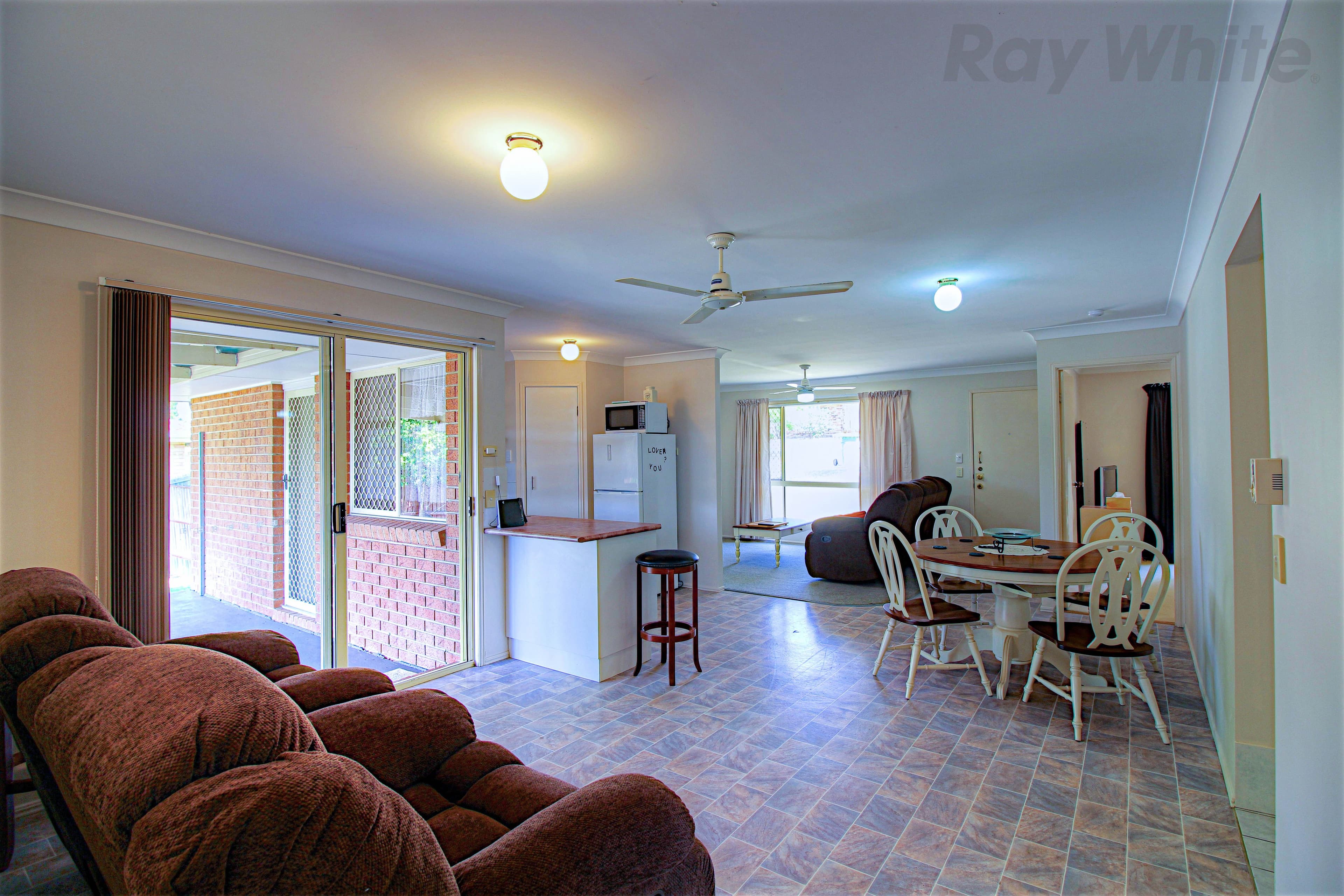 3 Hillcrest Place, Flinders View QLD 4305, Flinders View - Thumbnail 3